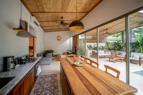 Luxury Getaway steps from the Beach. Private pool - Image 4