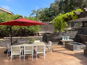Lovely 5BR Coastal Home Close to Beach - Image 5
