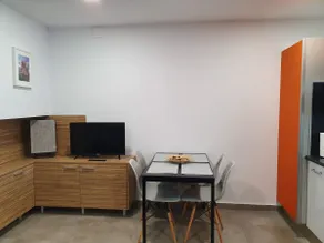 An affordable apartment 20 minutes from Barcelona - Image 5