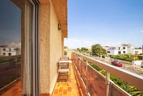 Large Duplex with sea and pond views, 1 min from the beach - Image 5