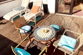 Cozy & Spacious Duplex with an Amazing Terrace - Image 2