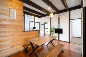 Spacious 4-BR, Free Car, Near Airport, Sleeps 10! - Image 3