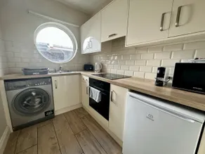 No.5 Drom Ard for Four Guests - Image 2