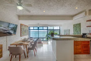 Amazing View Oceanfront, Daily Housekeeping - Image 4