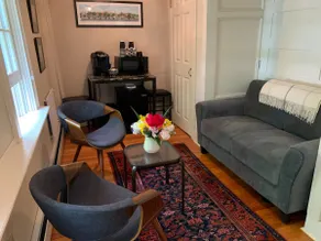 1860 Suite - Image 4
