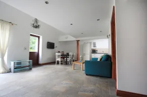 A nicely presented friendly comfortable ECO cottage - Image 4