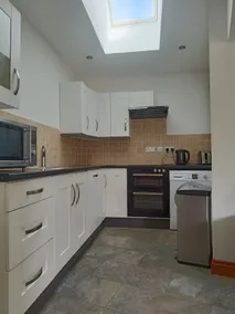 A nicely presented friendly comfortable ECO cottage - Image 5