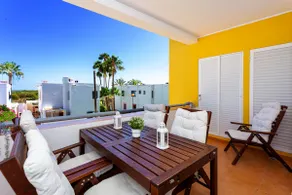 Golden Club Cabanas - Image 2