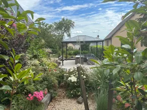THE VERANDA - Image 5
