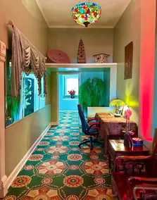 Paradise Inn B&B - Honeymoon Suite - Image 5