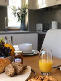 Spacieuse maison de vacances familiale de 3 chambres dans le centre de Croyde - Image 3