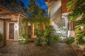 Plumeria Guest House - Image 3