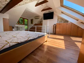 Best Lake View Apartment - Image 3