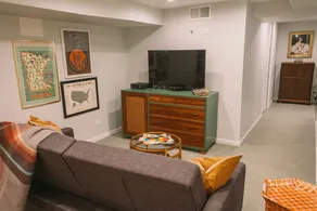 Cozy Basement Studio (Galewood) near Oak Park - Image 3