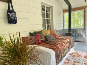 Architect's Farmhouse in Woodstock - Image 3