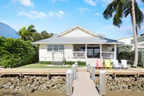 Beautiful Waterfront Intercoastal Home - Image 4