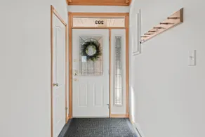Silver Peaks - 2bed, 2bath ski-in/Ski-out, Hot Tub - Image 4