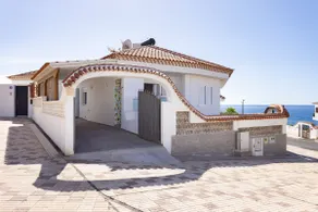 Coastal Hideaway - Image 3