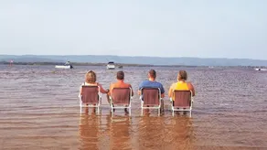 Luxurious Waterfront house on Ottawa River - Image 3