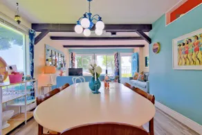 ★Sunrise Beach House★ Epic Sun, Sand & Sea getaway - Image 4