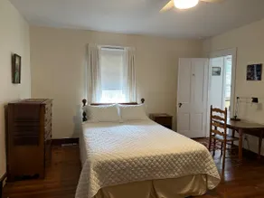 Walkable/Peaceful/Spacious Suite/Downtown/UVA/1 BR - Image 2