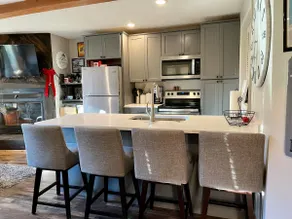 2 bed 2 bath Schuss condo slope view 1st fairway - Image 4