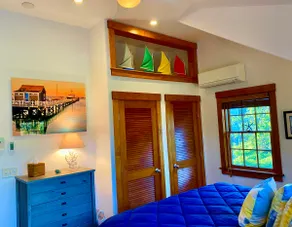 Private Madaket Retreat•Walk to Beach and Sunsets. - Image 4