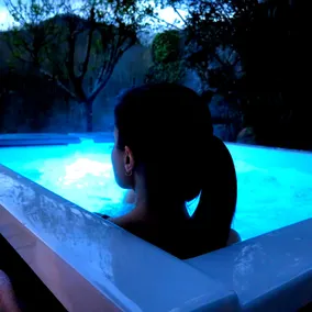 Luxurious studio with charm Angiz 2. Spa, views - Image 4