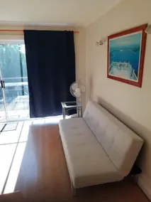 Private 1BR unit, AirCon & covered deck - Image 4