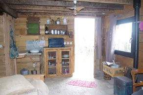 Experience a getaway in my winegrower's cabin! - Image 4