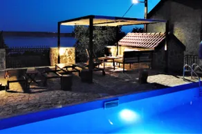 STONE VILLA-MILAN Pool Sea View Lounge Room - Image 2
