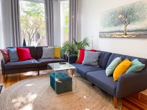 Clean & Sanitized - Perfect Wrigleyville Stay - Image 4