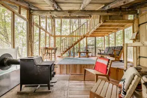 PERCHED CABIN at Mariposa Farm - Image 2