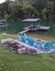 Norris lakefront home with covered boat dock - Image 2