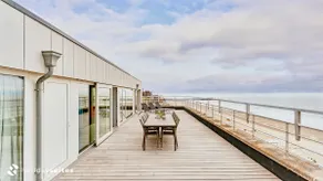 Unique penthouse with 2 balconies - Image 3