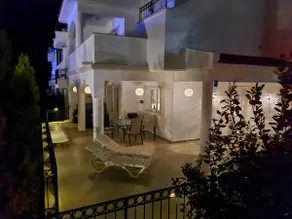 Sea Magic Park, 3-bed room apartment large terrace - Image 5