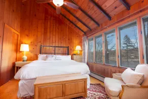 Fireplace, Projector, Games. Perfect cozy getaway - Image 3