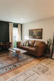 Relaxing 1 Bed Retreat Just Outside Music City - Image 2