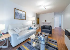 Downtown/Coal Harbour 2BED + 2BATH - Image 4