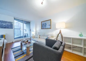 Downtown/Coal Harbour 2BED + 2BATH - Image 3