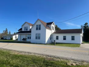 Historic St. Martin Lakefront House - Image 2