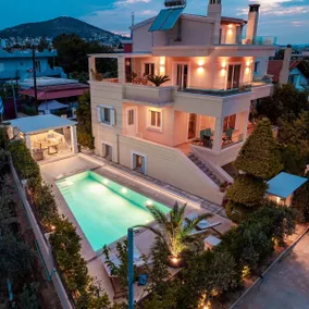 Coastline Spacious Maisonette near Athens Air-Port - Image 2