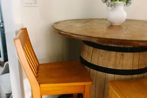 Farmhouse Style Guesthouse - Self-Check In - Image 4