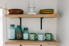 Farmhouse Style Guesthouse - Self-Check In - Image 3