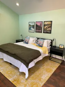 Modern Guest House + Private Yard + Pet Friendly! - Image 2