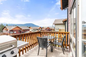 5 Bed 2.5 Bath Penthouse w/Mountain View in Radium - Image 3