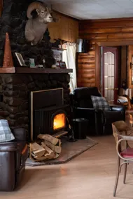 [ #10 THE BIG BEAR ] Pourvoirie's lodge - Image 3