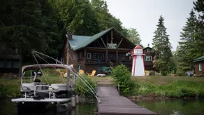 [ #10 THE BIG BEAR ] Pourvoirie's lodge - Image 2