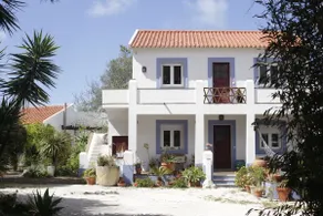 Sintra Farm Villa Guest House - Image 2
