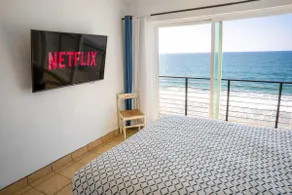 BEACHFRONT CONDO - 2 Bdr 2 Bth - Image 3